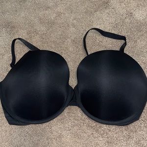Victoria’s Secret T-Shirt Push-Up Bra